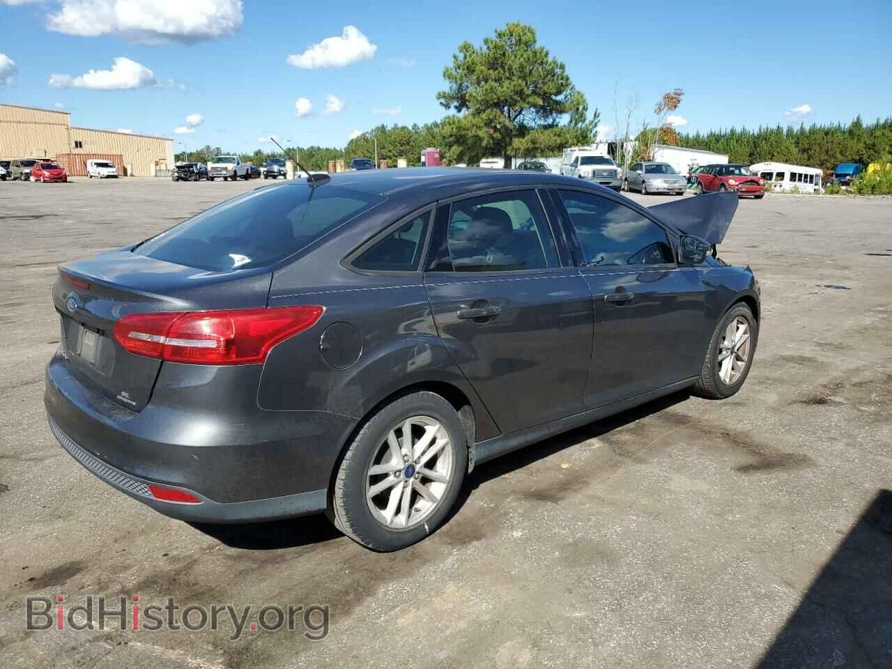 2016 FORD FOCUS - VIN: 1FADP3F2XGL367638 - Фото 3