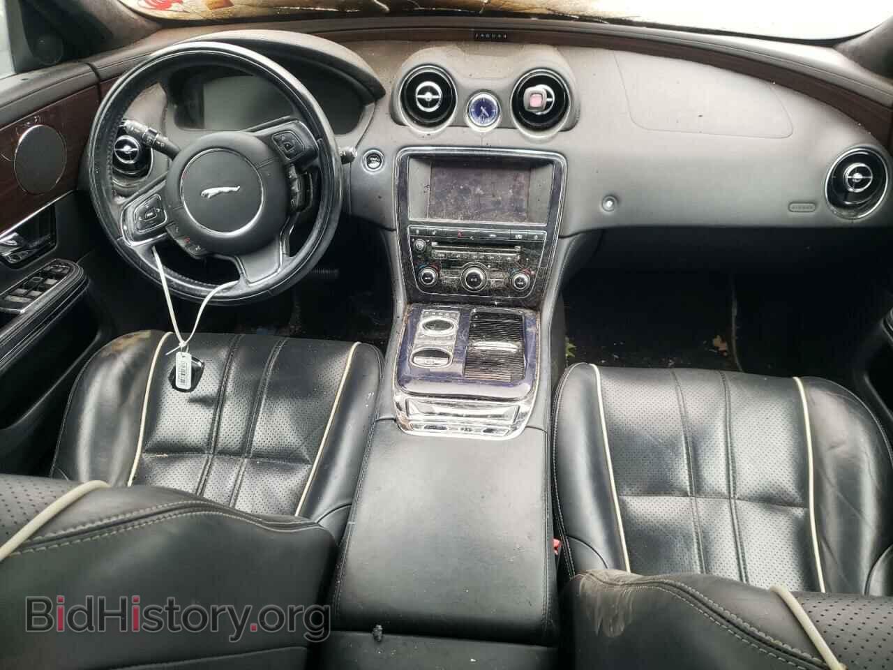2011 JAGUAR XJ - VIN: SAJWA1CB3BLV05933 - Фото 8