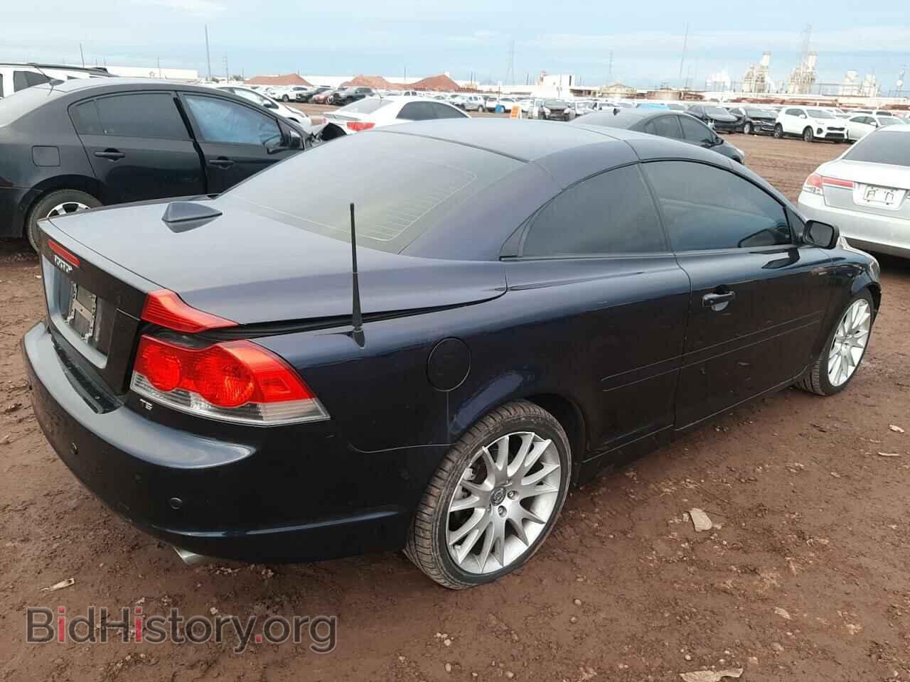 2007 VOLVO C70 - VIN: YV1MC68237J014538 - Фото 3