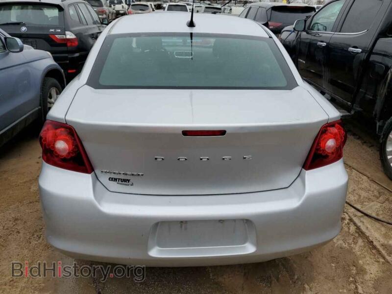 2011 Dodge AVENGER (VIN 1B3BD1FB3BN526528) — photo 6 of 12