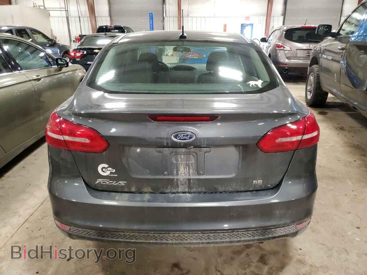 2017 FORD FOCUS - VIN: 1FADP3F2XHL204375 - Фото 6