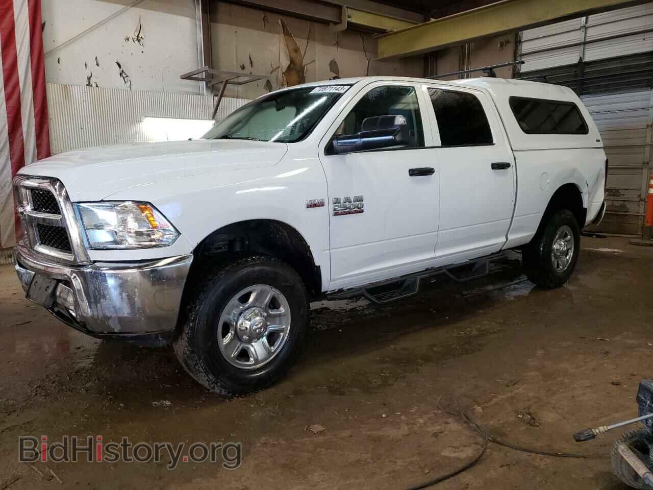 Photo 3C6UR5CJ2JG347360 - RAM All Models 2018