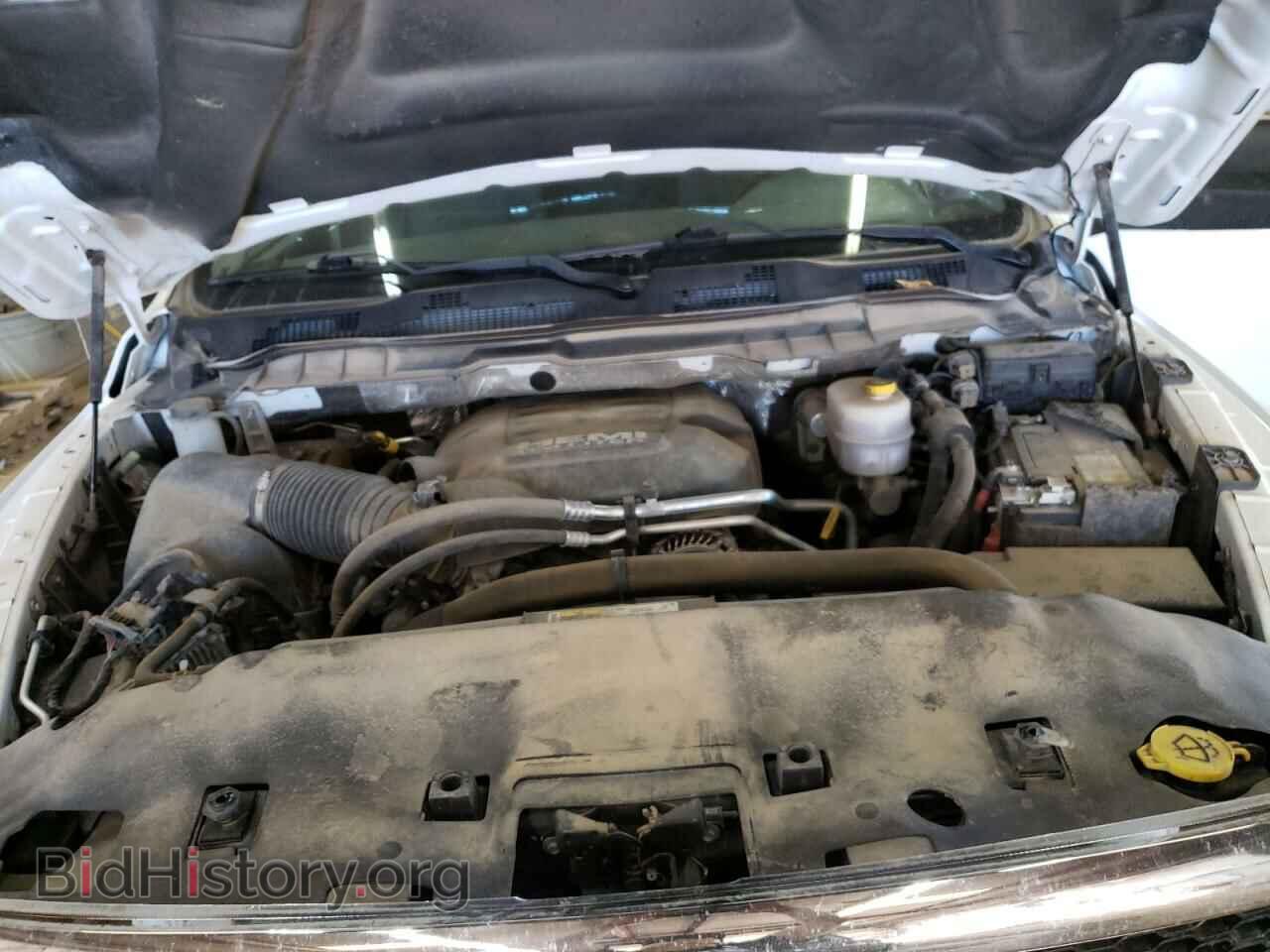 2018 RAM All Models - VIN: 3C6UR5CJ2JG347360 - Photo 11