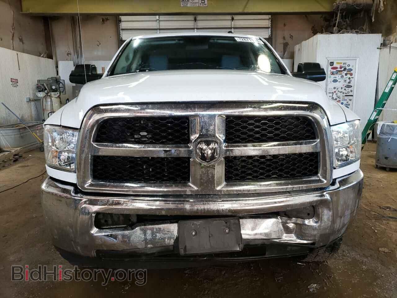 2018 RAM All Models - VIN: 3C6UR5CJ2JG347360 - Photo 5