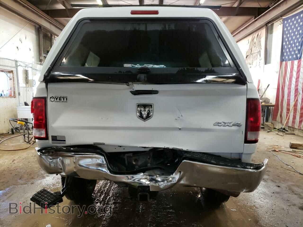 2018 RAM All Models - VIN: 3C6UR5CJ2JG347360 - Photo 6