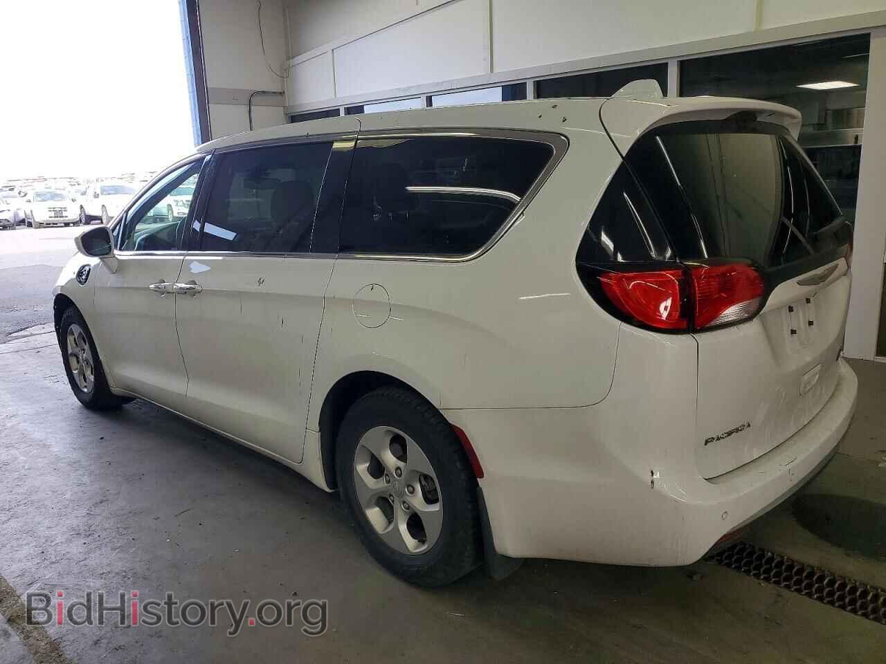 2018 CHRYSLER PACIFICA - VIN: 2C4RC1H72JR248361 - Фото 2