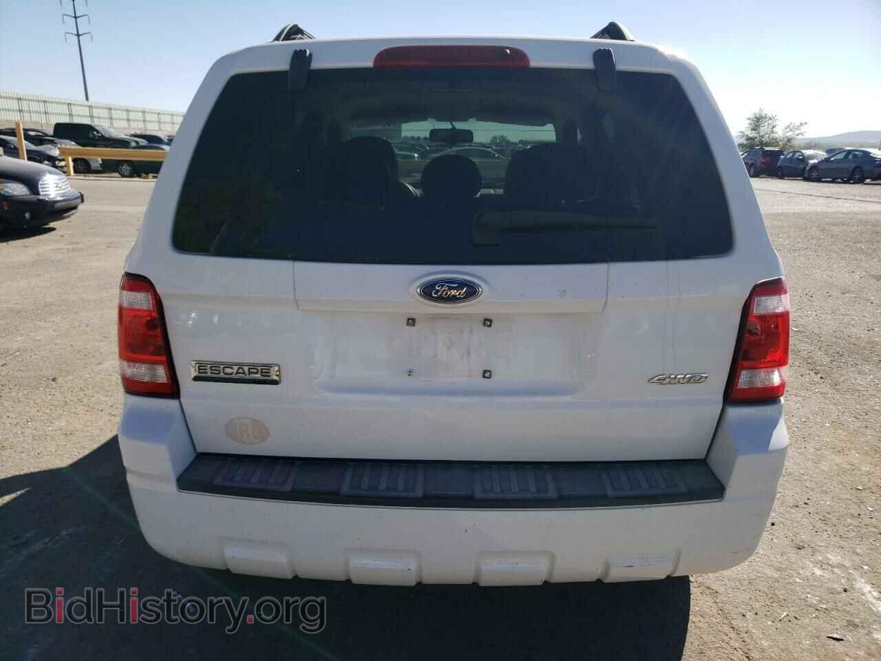 2008 FORD ESCAPE - VIN: 1FMCU93138KD06356 - Фото 6