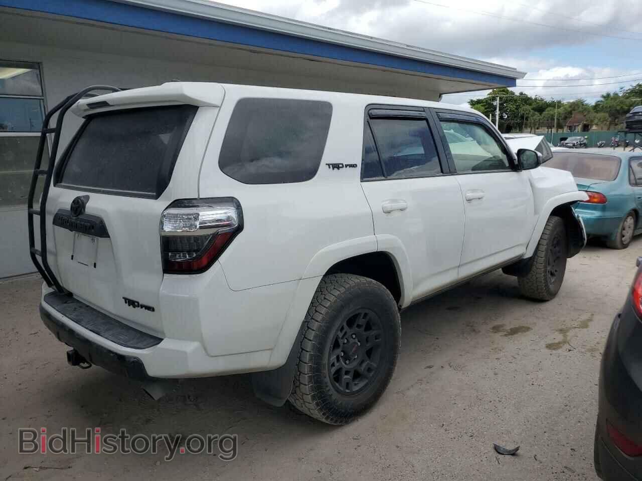 2019 TOYOTA 4RUNNER - VIN: JTEBU5JRXK5683589 - Фото 3