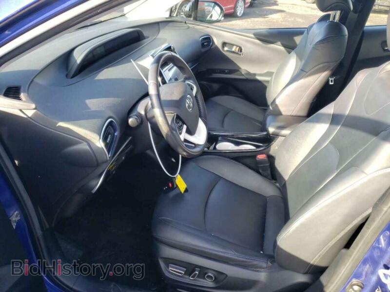 2017 Toyota PRIUS (VIN JTDKARFU0H3528362) — photo 7 of 12
