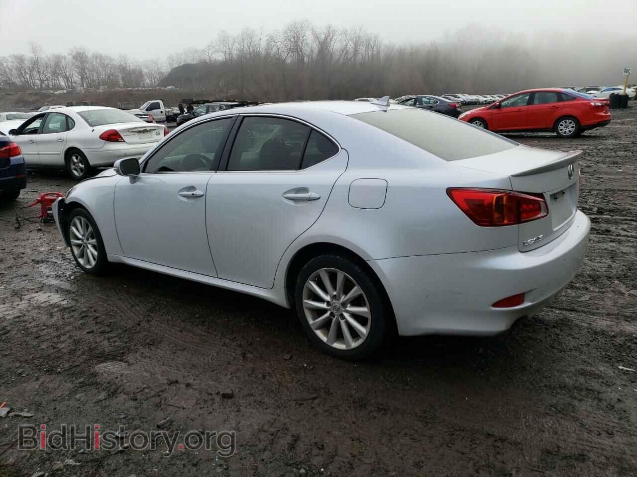 2009 LEXUS IS - VIN: JTHCK262192032306 - Фото 2