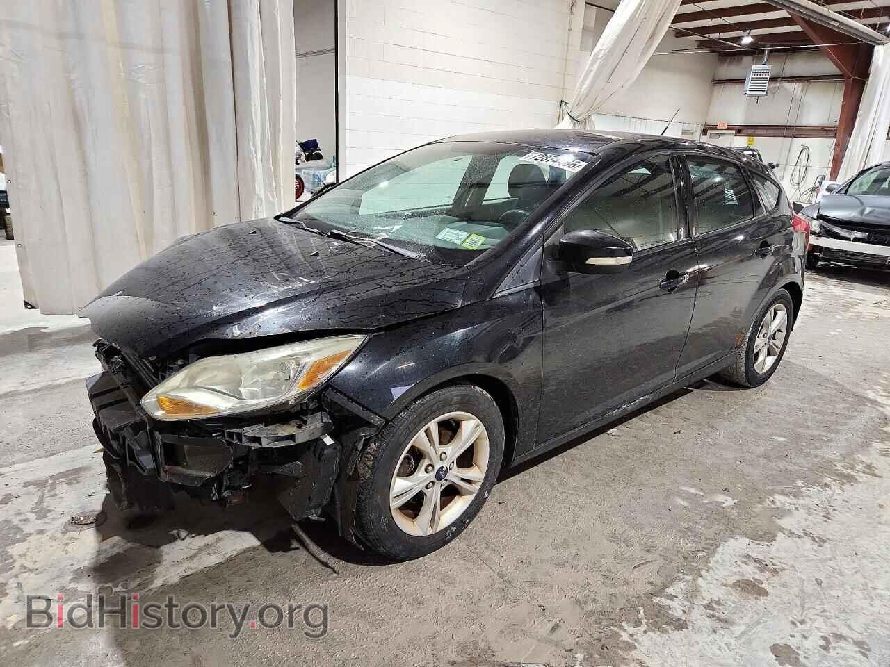 2014 Ford FOCUS SE (VIN 1FADP3K25EL307494) — фото 1 из 14, Copart, повреждение: передняя часть