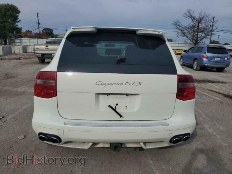 2010 Porsche CAYENNE (VIN WP1AD2AP2ALA62174) — photo 6 of 13