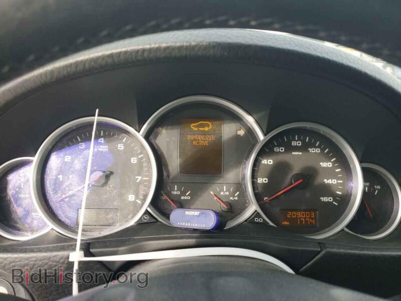 2010 Porsche CAYENNE (VIN WP1AD2AP2ALA62174) — photo 9 of 13