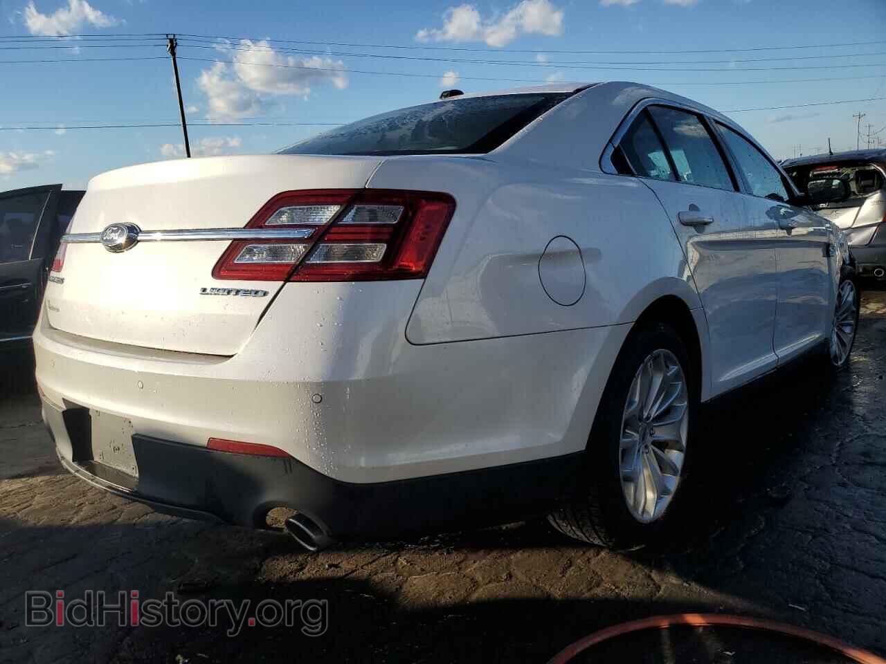 2018 FORD TAURUS - VIN: 1FAHP2F81JG129841 - Фото 3
