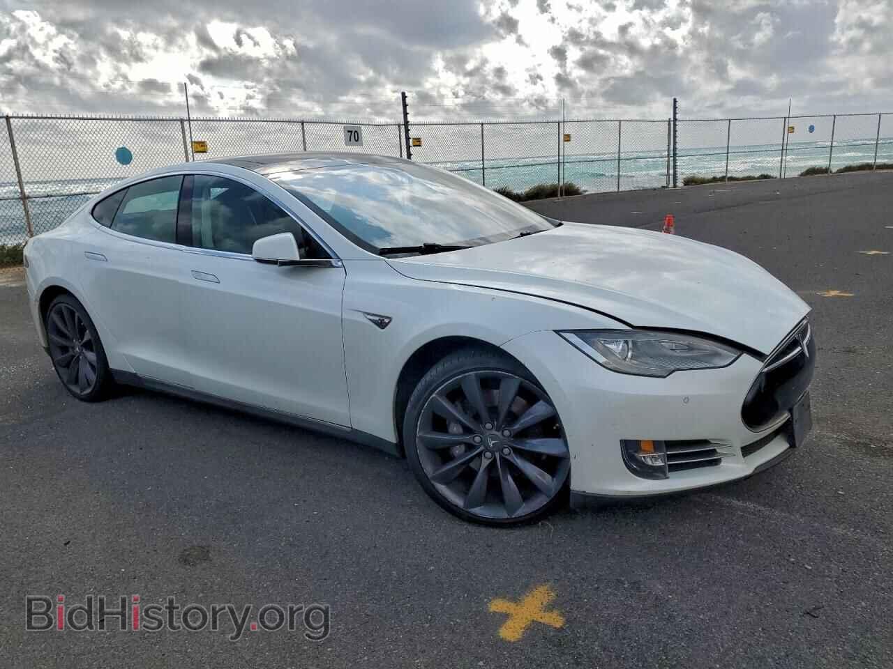2014 TESLA MODEL S - VIN: 5YJSA1S18EFP43340 - Photo 4