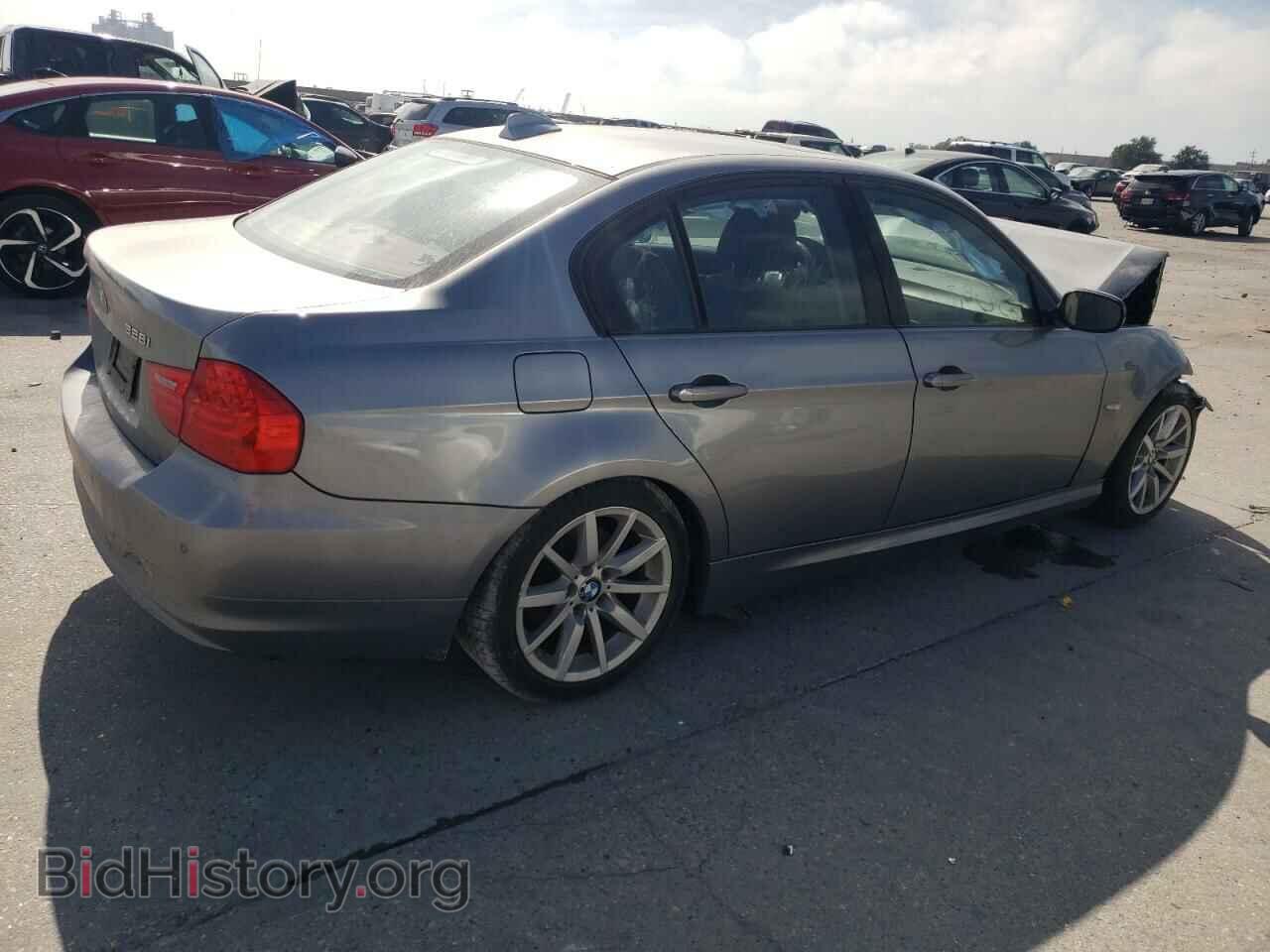 2009 BMW 3 SERIES - VIN: WBAPH77539NL85083 - Фото 3
