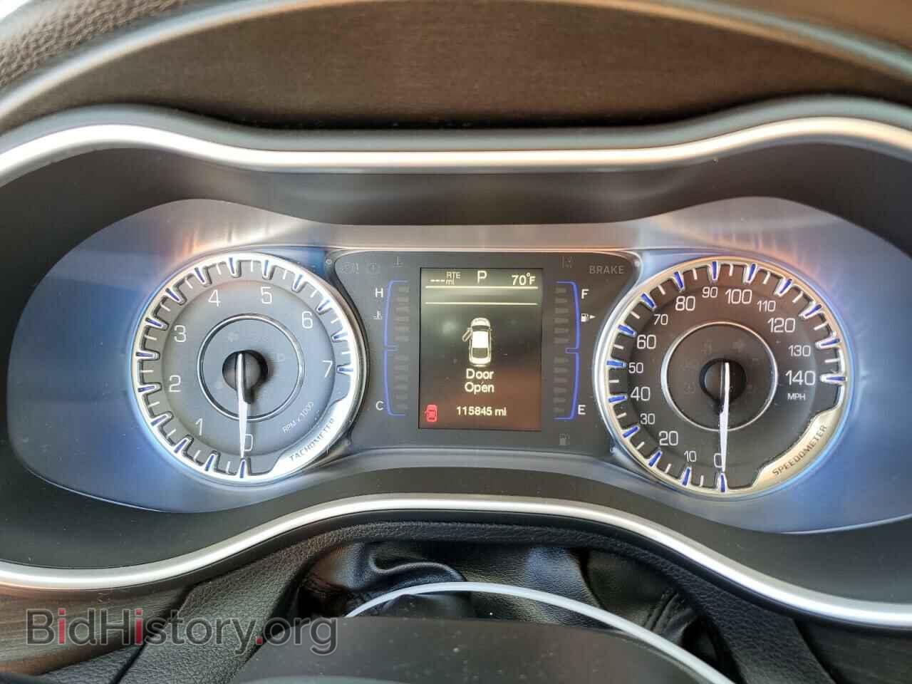 2015 CHRYSLER 200 - VIN: 1C3CCCAB0FN574149 - Фото 9