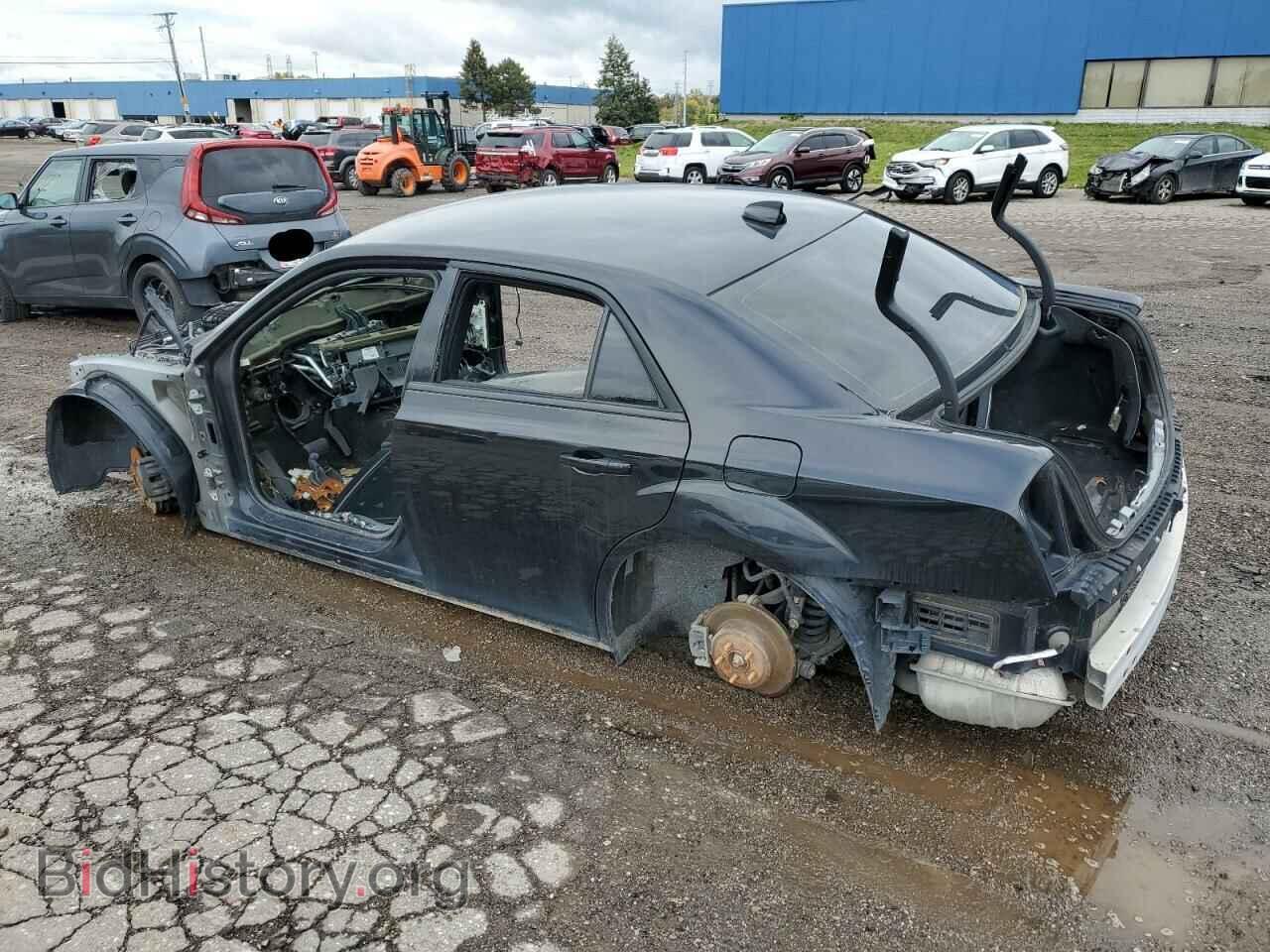 2015 CHRYSLER 300 - VIN: 2C3CCABG4FH797155 - Фото 2