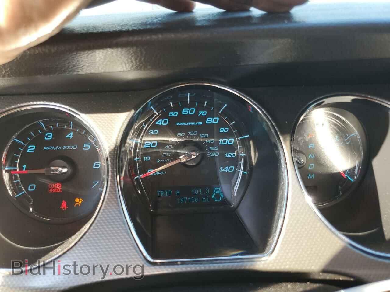 2010 FORD TAURUS - VIN: 1FAHP2EW7AG125874 - Фото 9