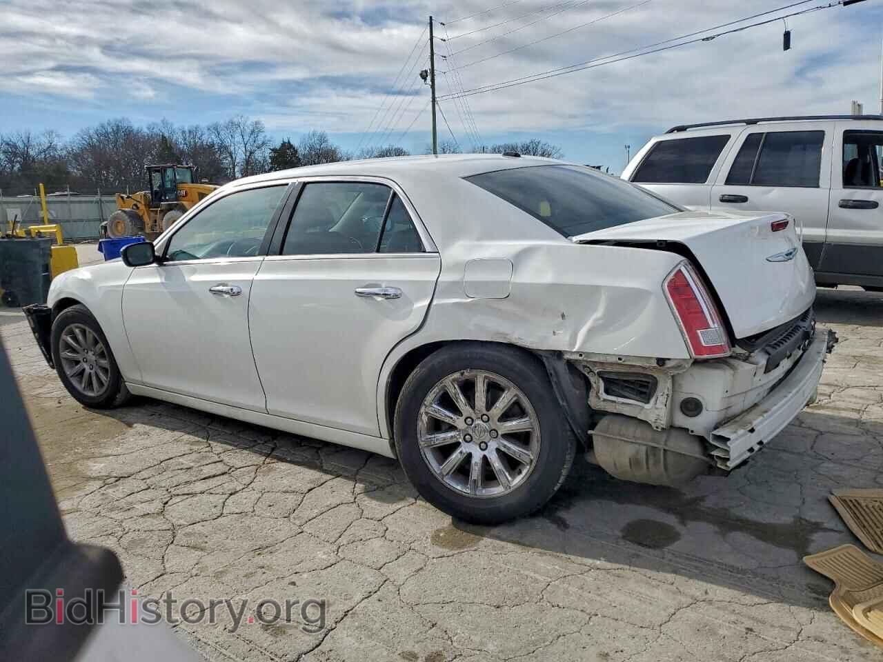 2014 CHRYSLER 300 - VIN: 2C3CCAEGXEH249218 - Фото 2