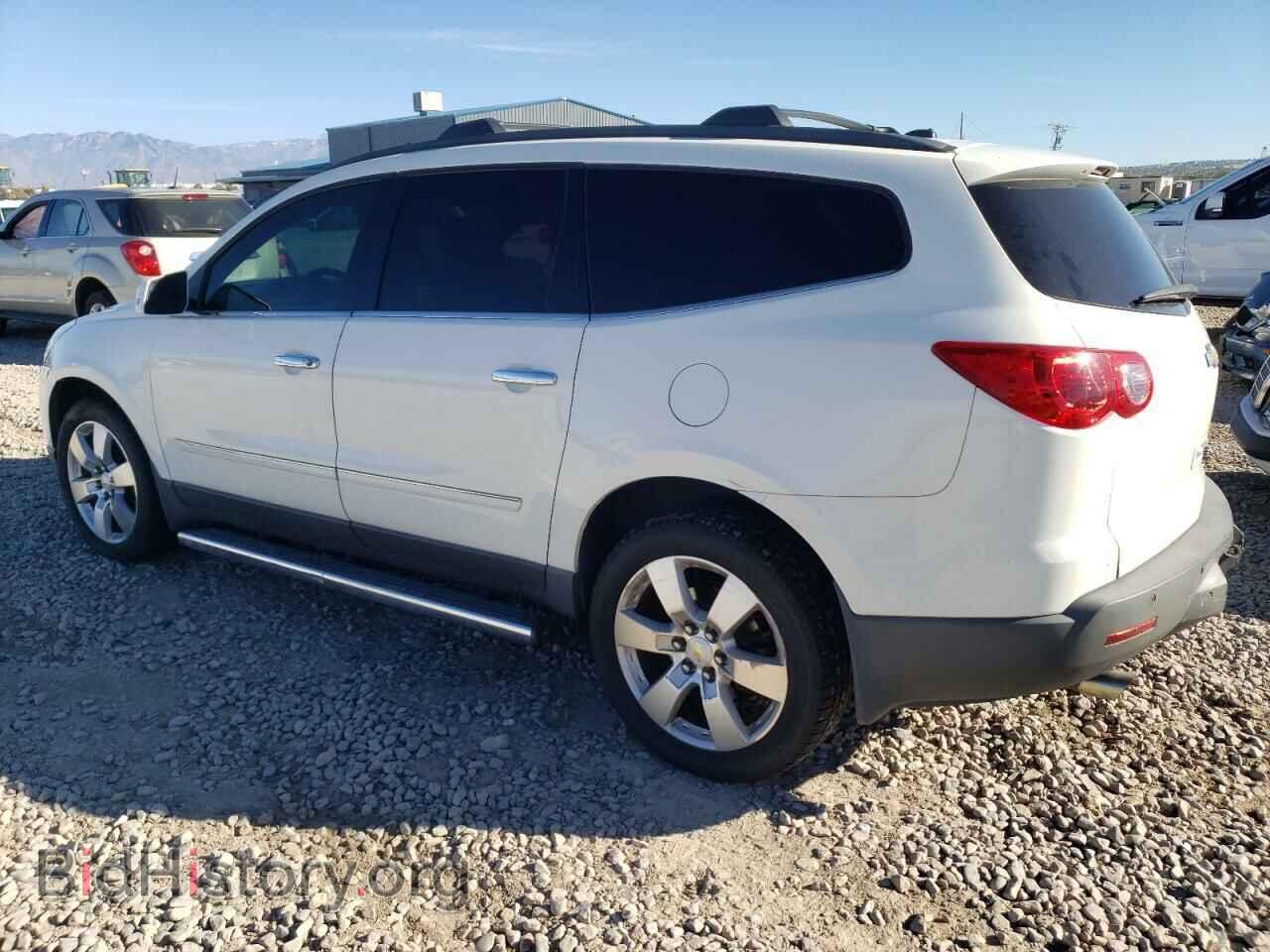 2012 CHEVROLET TRAVERSE - VIN: 1GNKRLED4CJ161601 - Фото 2