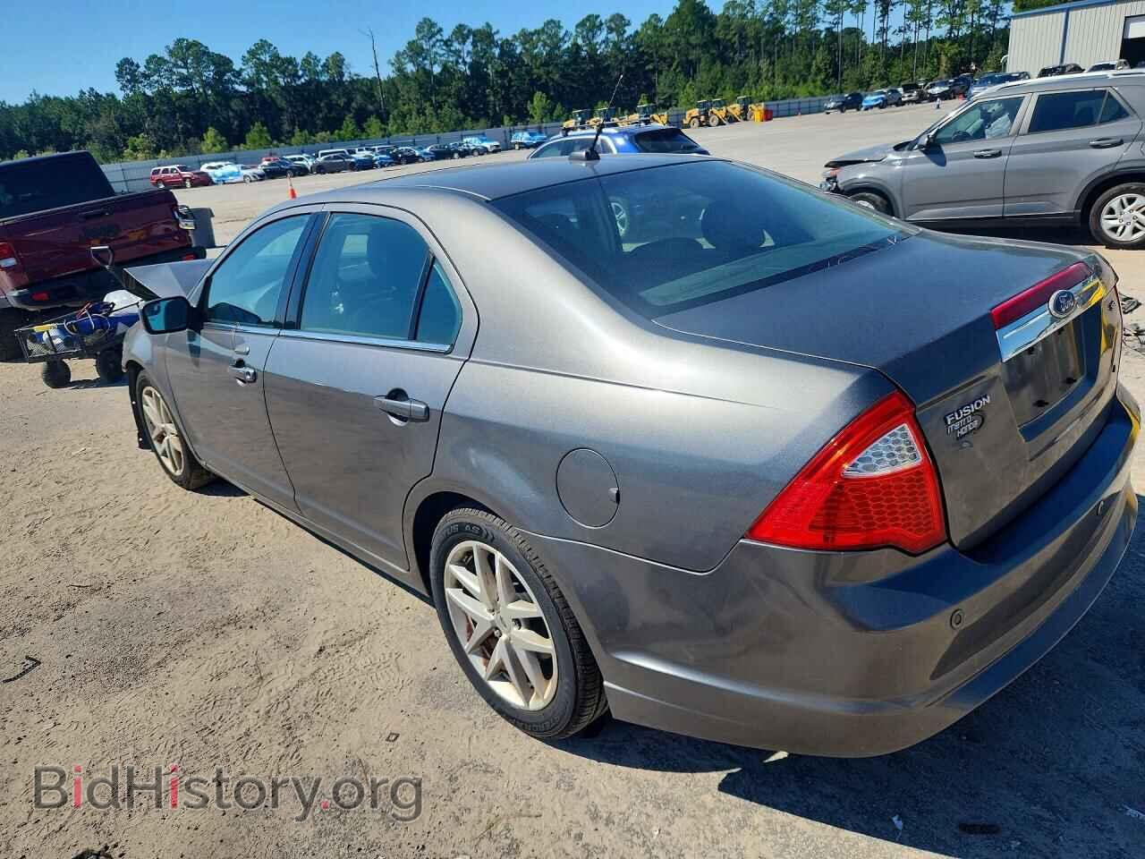 2011 Ford FUSION (VIN 3FAHP0JA3BR119465) — photo 2 of 13