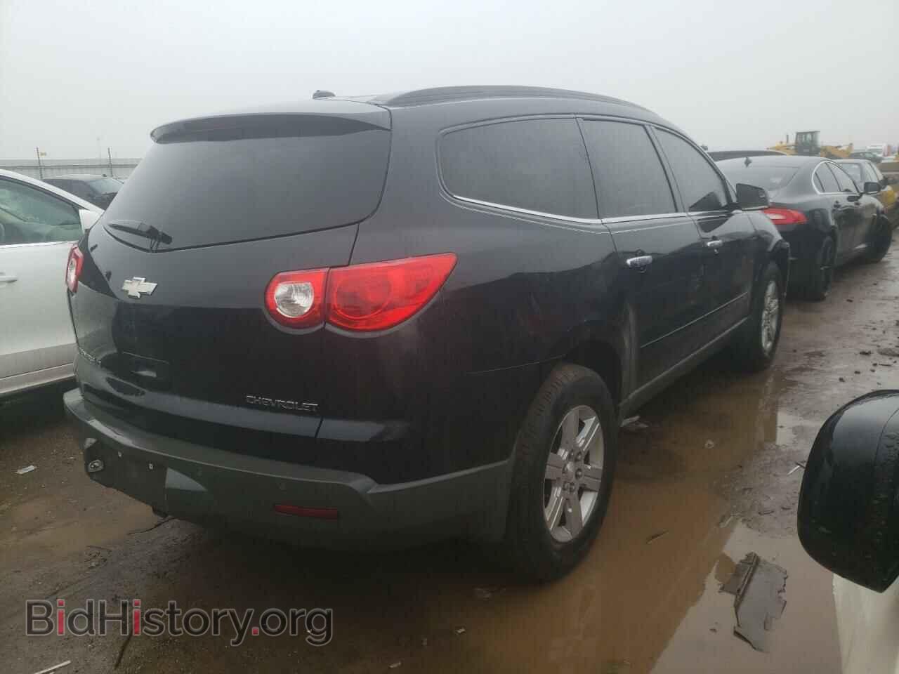 2010 CHEVROLET TRAVERSE - VIN: 1GNLVFED3AS110132 - Фото 3