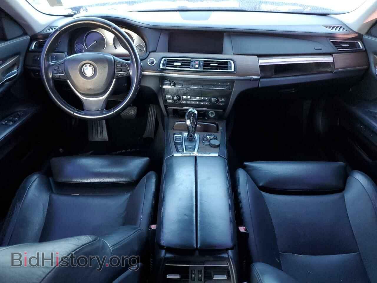 2012 BMW 7 SERIES - VIN: WBAKA8C52CDX01385 - Фото 8