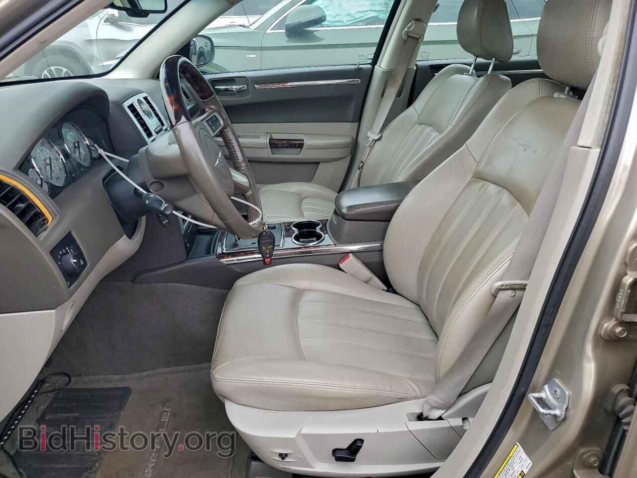 2008 CHRYSLER 300 - VIN: 2C3KA63H98H335585 - Фото 7