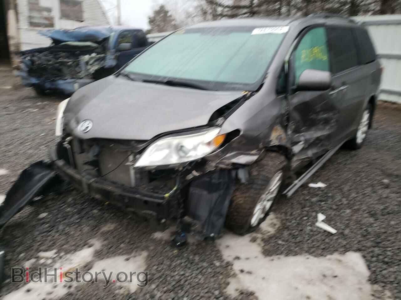 Фотография 5TDDZ3DC7HS155683 - TOYOTA SIENNA 2017