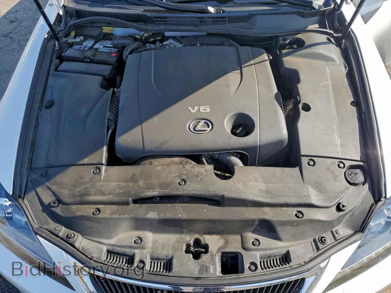 2015 LEXUS IS - VIN: JTHFF2C29F2533333 - Photo 11