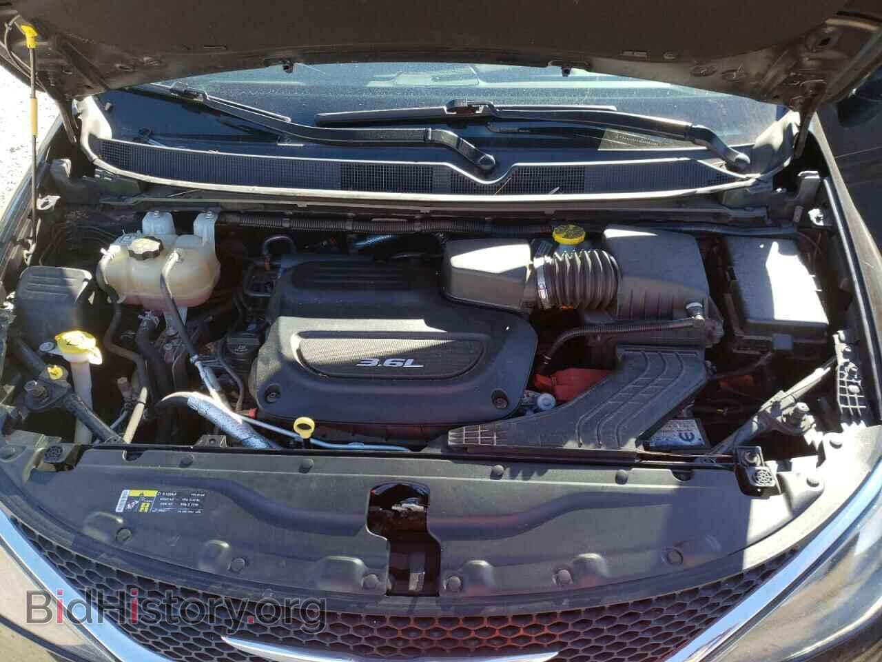 2017 CHRYSLER PACIFICA - VIN: 2C4RC1DG0HR771202 - Photo 12