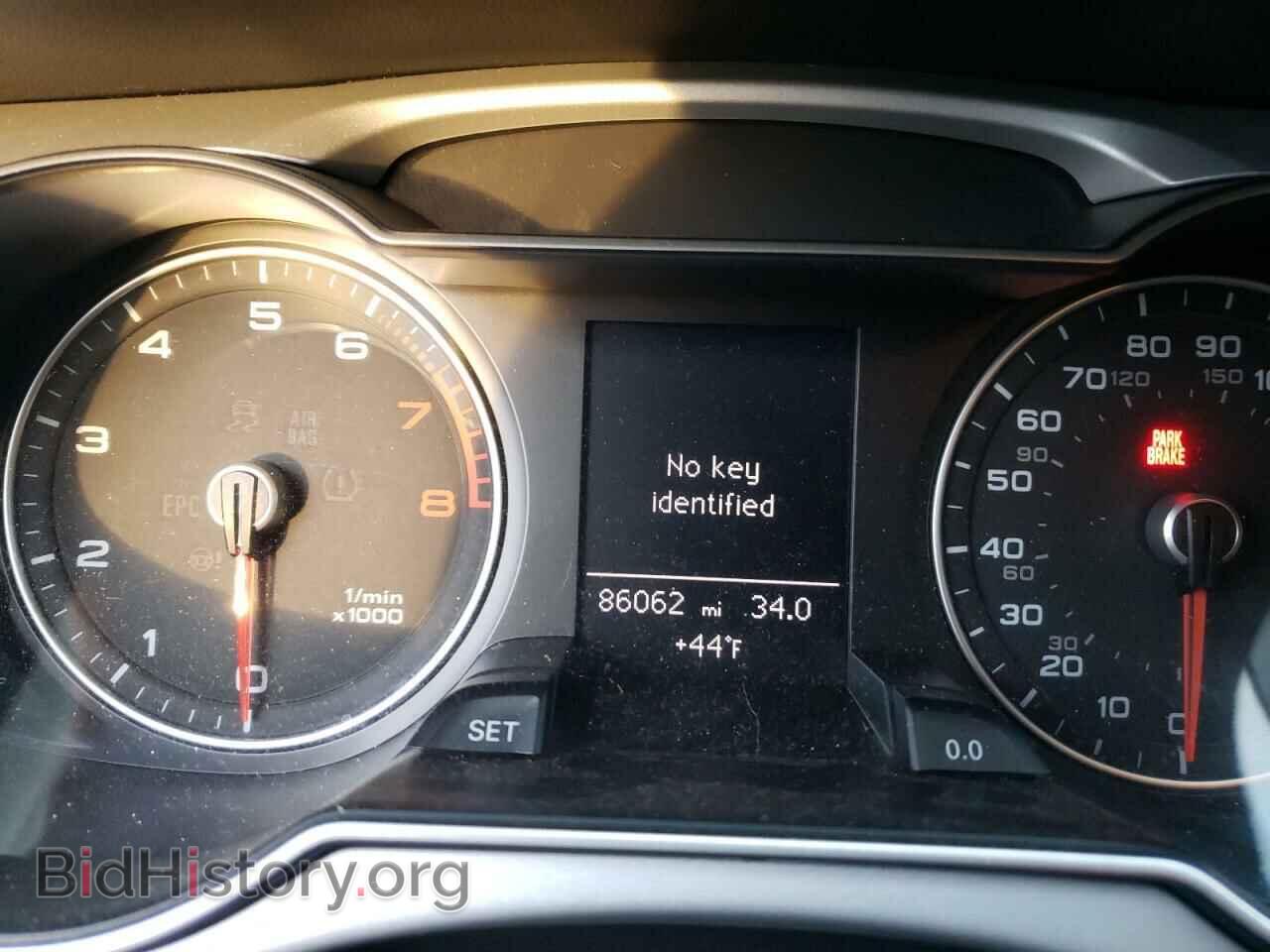 2016 AUDI A4 - VIN: WAUFFAFL6GN002118 - Фото 9
