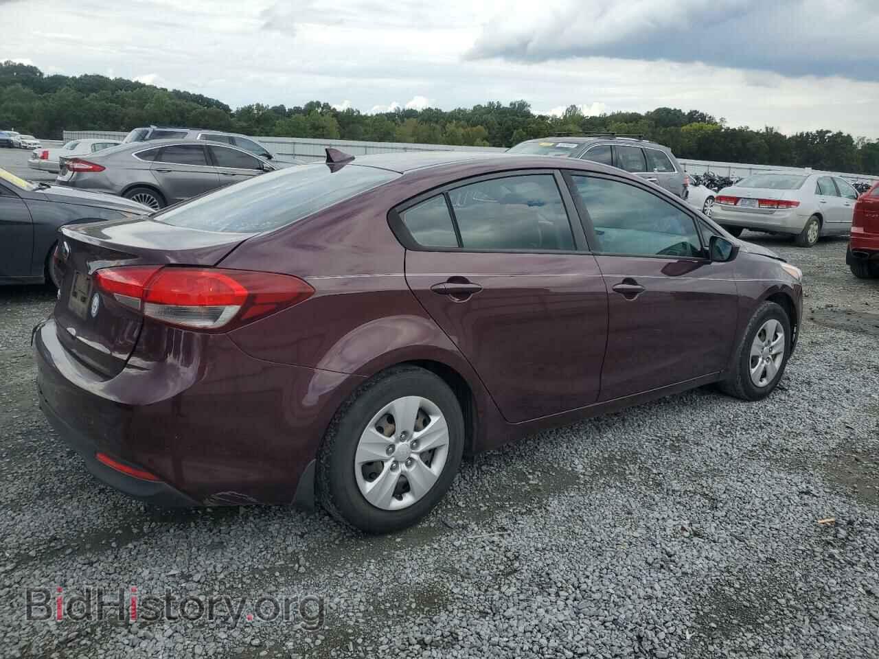 2017 KIA FORTE - VIN: 3KPFK4A70HE058989 - Фото 3