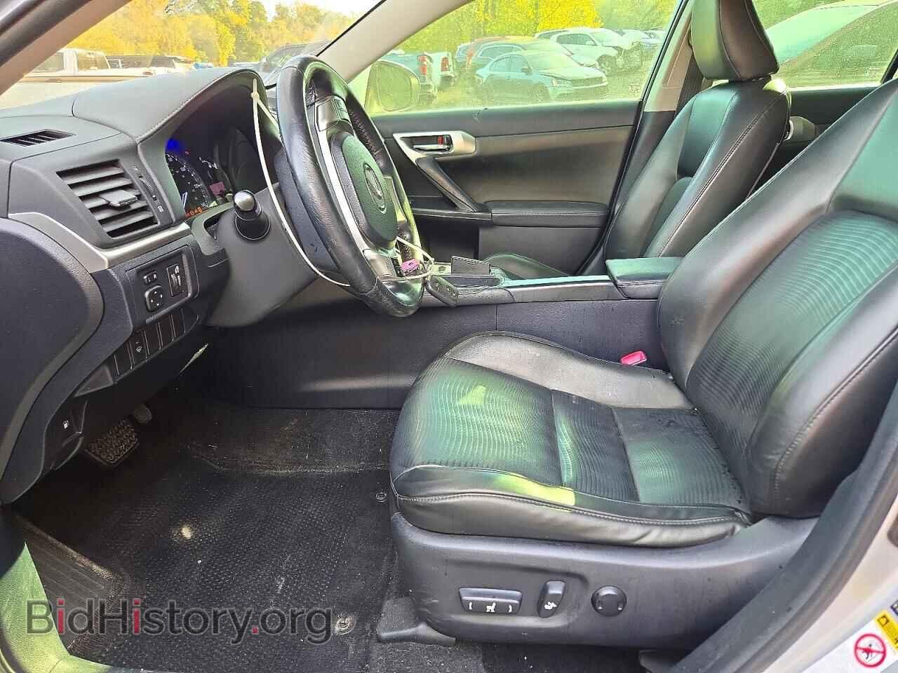 2012 Lexus CT 200 (VIN JTHKD5BH0C2067654) — photo 7 of 14