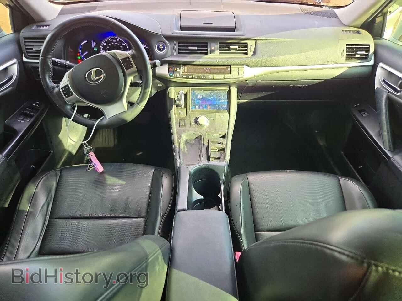 2012 Lexus CT 200 (VIN JTHKD5BH0C2067654) — photo 8 of 14