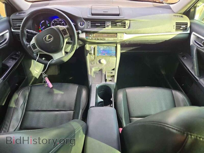 2012 Lexus CT 200 (VIN JTHKD5BH0C2067654) — photo 8 of 14