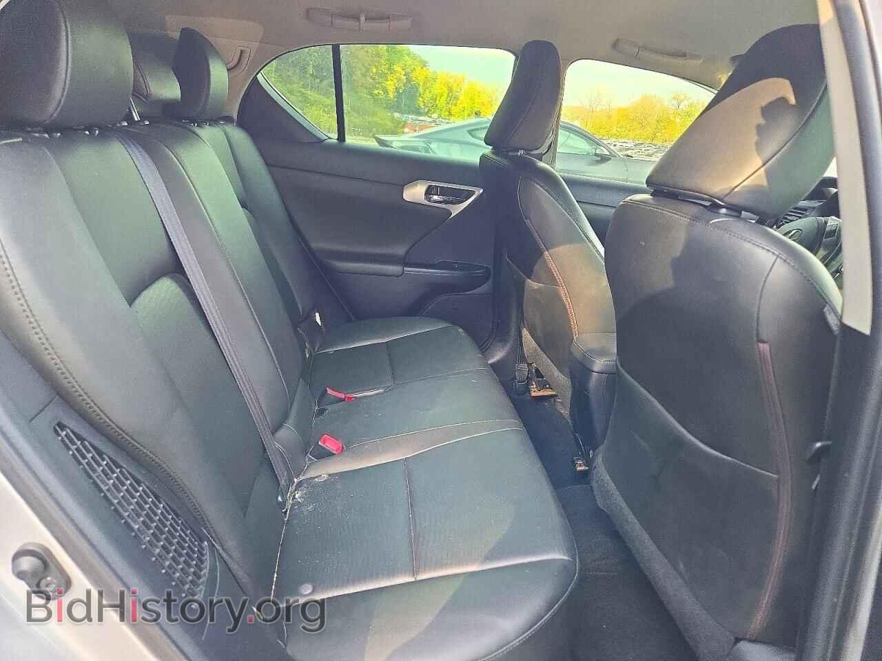2012 Lexus CT 200 (VIN JTHKD5BH0C2067654) — photo 10 of 14