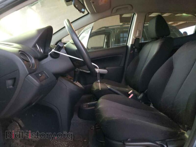 2013 Mazda 2 (VIN JM1DE1KY2D0164402) — фото 7 из 12