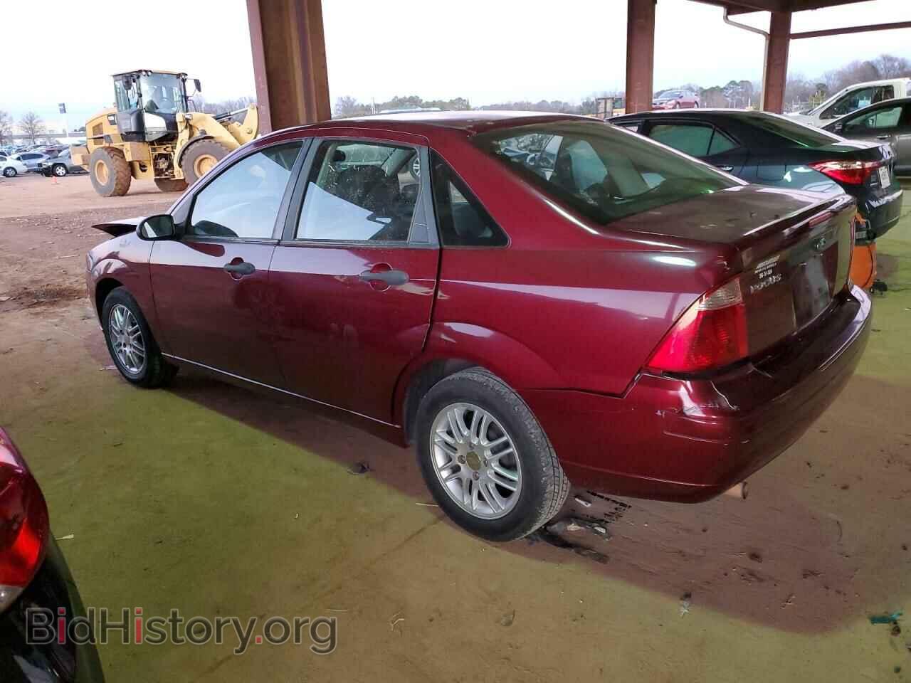 2007 FORD FOCUS - VIN: 1FAFP34N87W355282 - Фото 2
