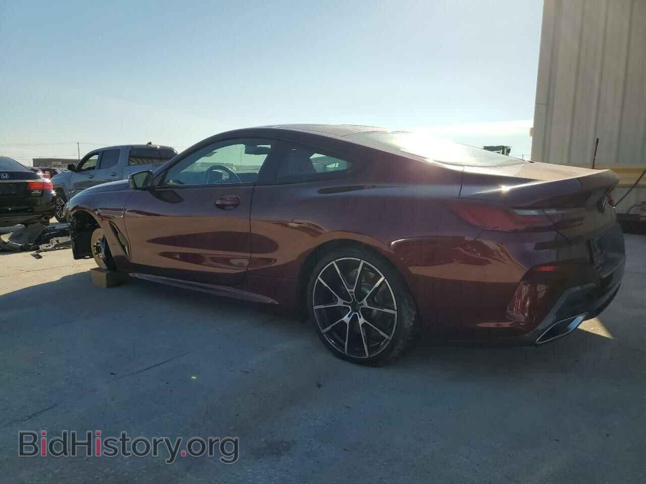2020 BMW 8 SERIES - VIN: WBAAE2C05LCD13691 - Фото 2