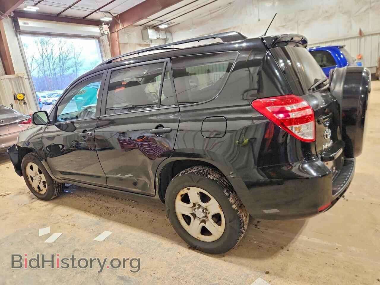 2011 TOYOTA RAV4 - VIN: 2T3BF4DV1BW111403 - Фото 2