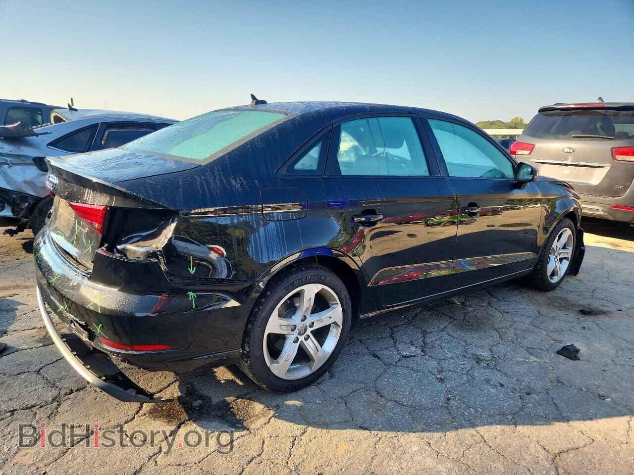 2017 AUDI A3 - VIN: WAUAUGFF3H1057065 - Фото 3