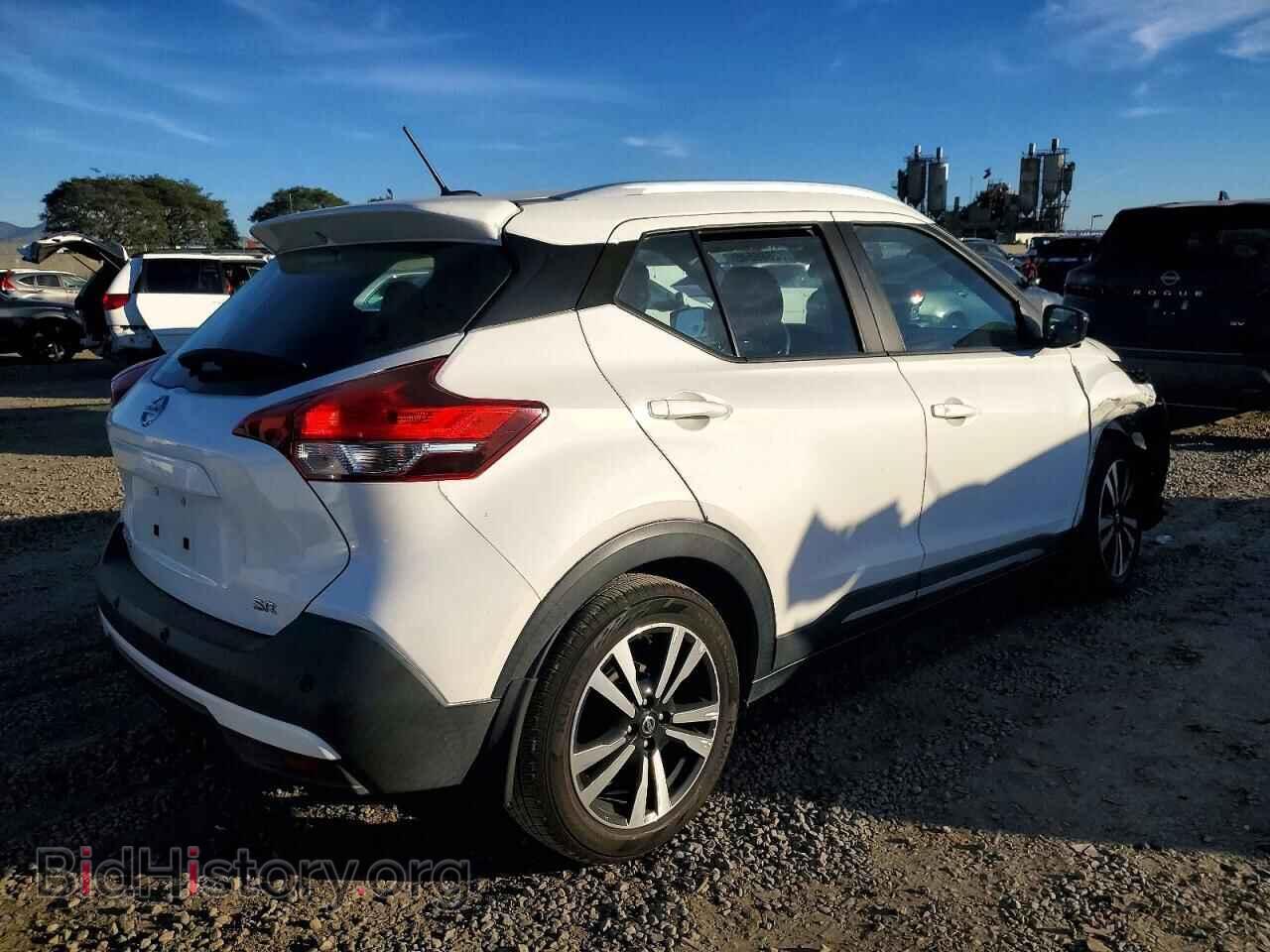 2020 NISSAN KICKS - VIN: 3N1CP5DV0LL482720 - Фото 3