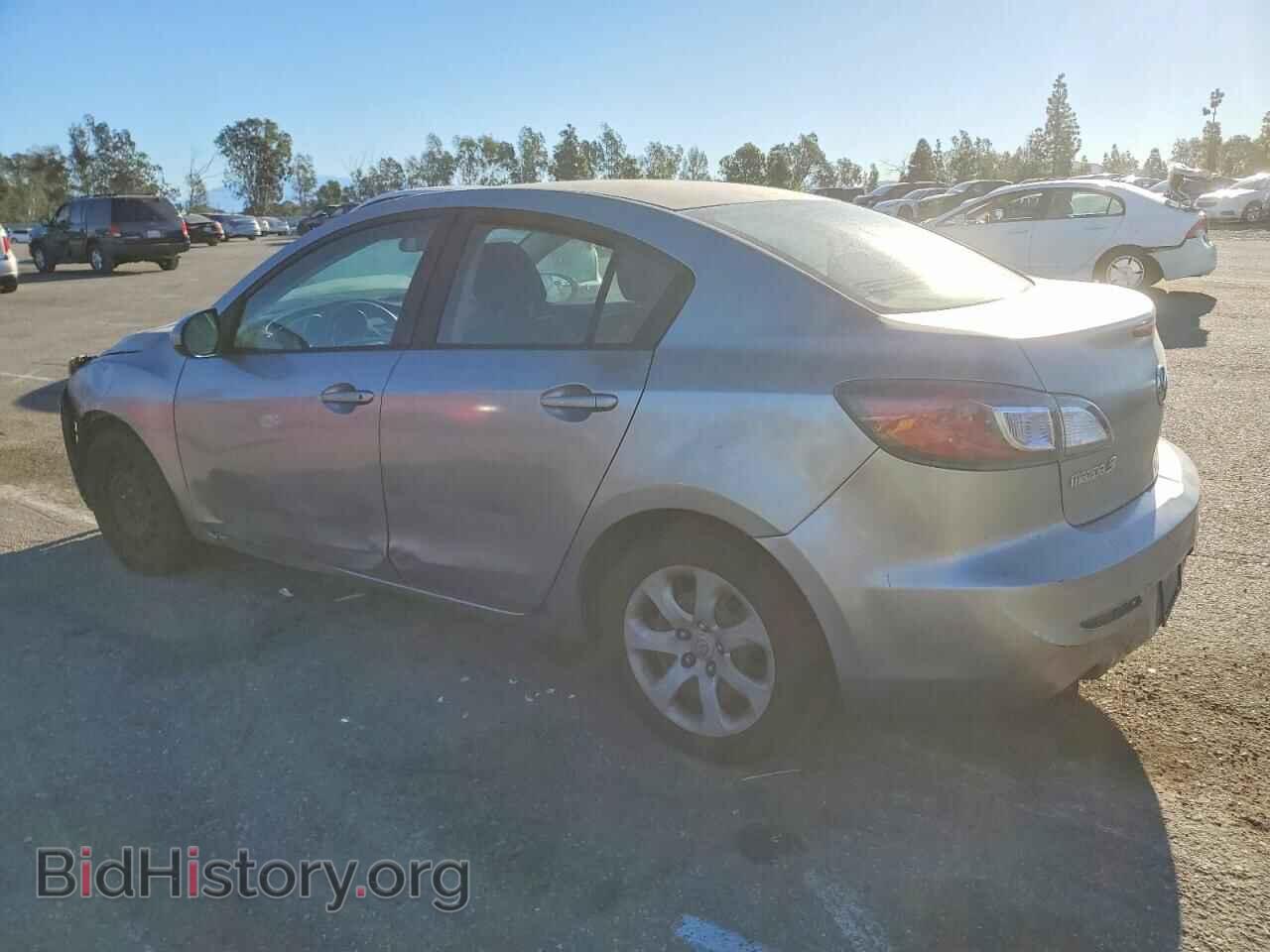 2012 MAZDA 3 - VIN: JM1BL1UG1C1598143 - Photo 2