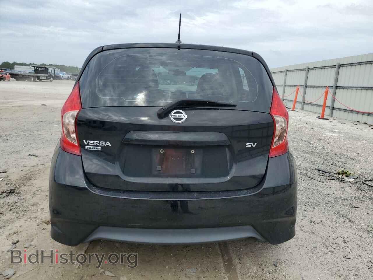2018 NISSAN VERSA - VIN: 3N1CE2CP6JL365888 - Фото 6