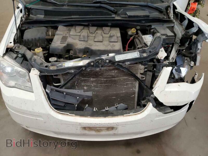 2010 Chrysler MINIVAN (VIN 2A4RR5DX5AR400493) — photo 12 of 13