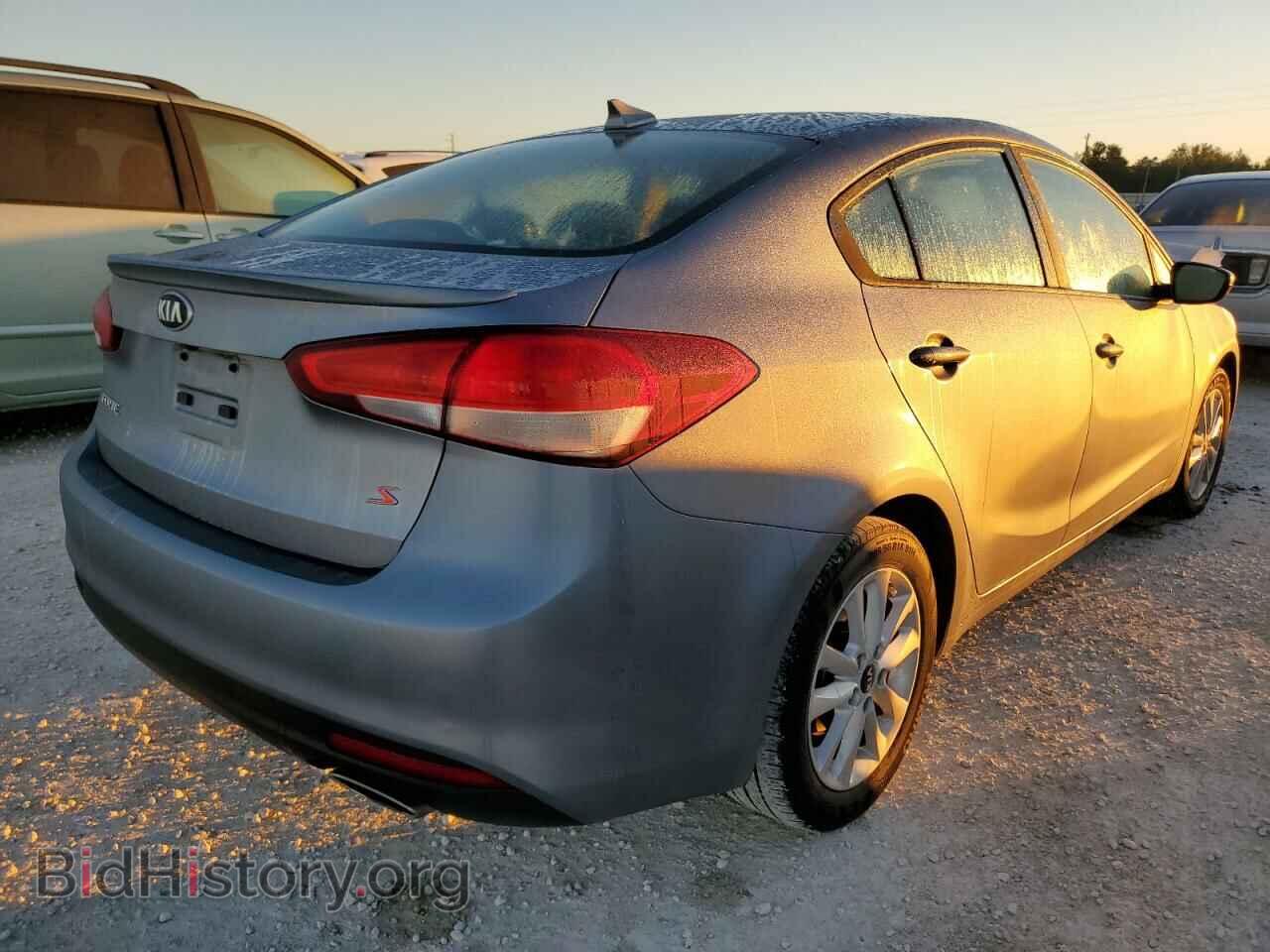 2017 KIA FORTE - VIN: 3KPFL4A78HE115405 - Фото 3