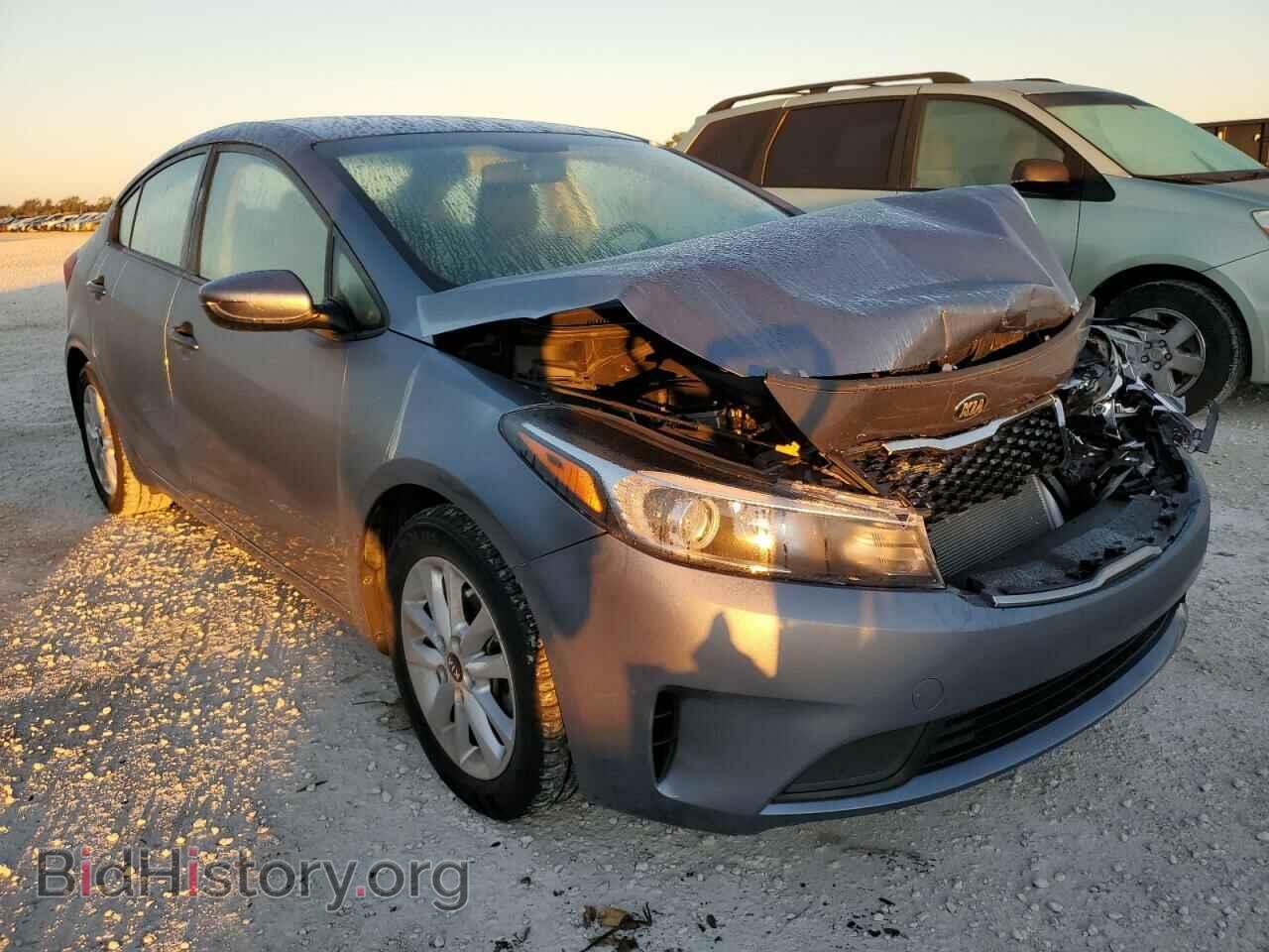 2017 KIA FORTE - VIN: 3KPFL4A78HE115405 - Фото 4