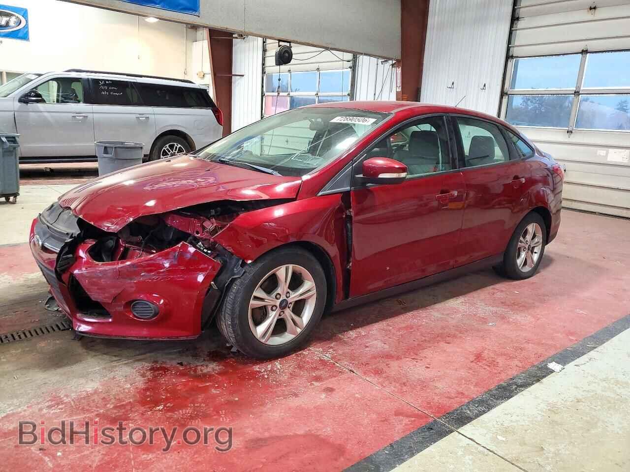 2014 Ford FOCUS SE (VIN 1FADP3F2XEL297670) — photo 1 of 15, Copart, damage: front end